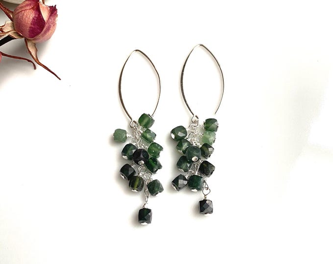 Earrings made of serpentine and sterling silver (925), dangling earrings in navette shape with serpentine cubes wrapped on silver
