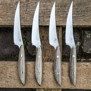 Juglans steak knives (set of four)