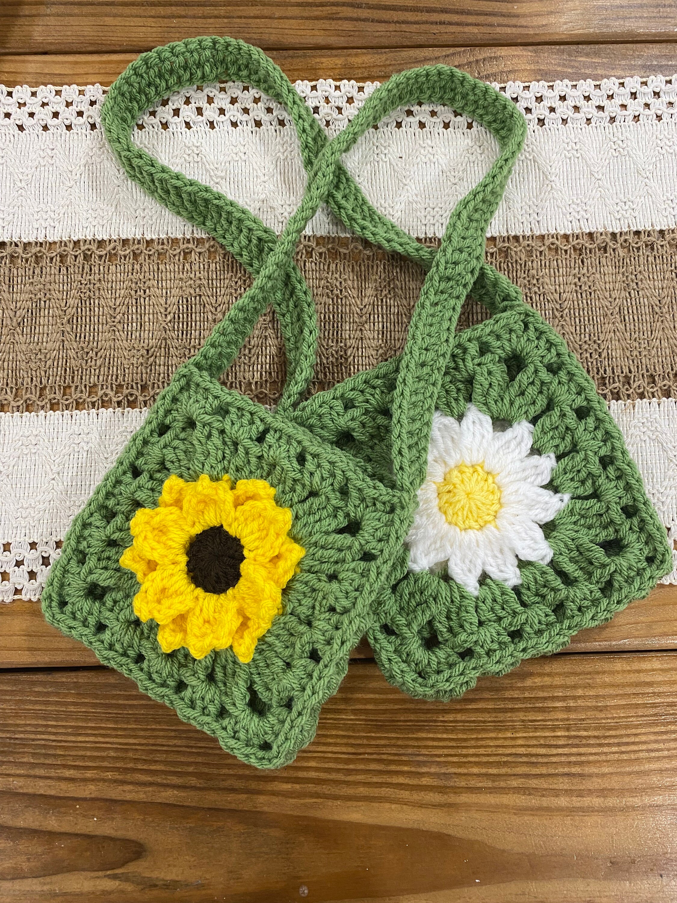 Granny Square Purse, Sunflower purse, Daisy purse, shoulder bag, day bag, little girl purse, dress up, little girl birthday gift