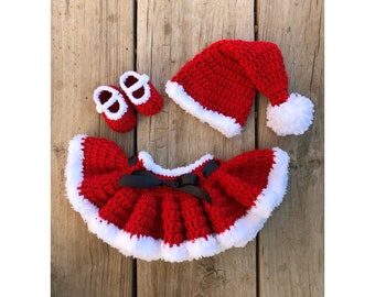 Santa outfit, Mrs Claus outfit, baby, Santa hat, Ms Claus, Christmas, Christmas outfit, Christmas skirt, Christmas shoes, newborn pictures