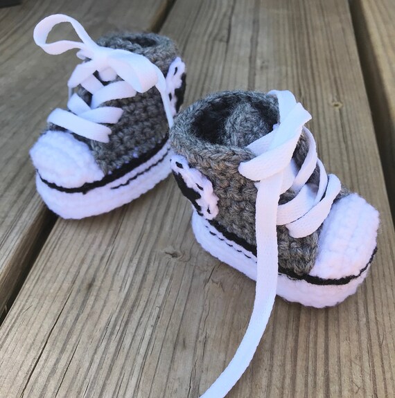 Converse chaussure inspirée, chaussure pour enfant, chaussure de bébé, crochet converser, crochet chaussure, converser, chaussures, bébé, enfant, Converse chaussure inspirée, chaussure pour enfant, chaussure de bébé, crochet converser, crochet chaussure, converser, chaussures, bébé, enfant,