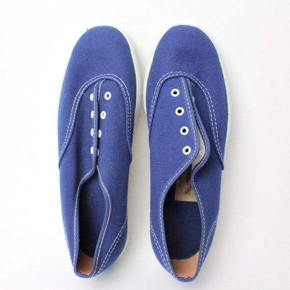 navy blue shoes size 5