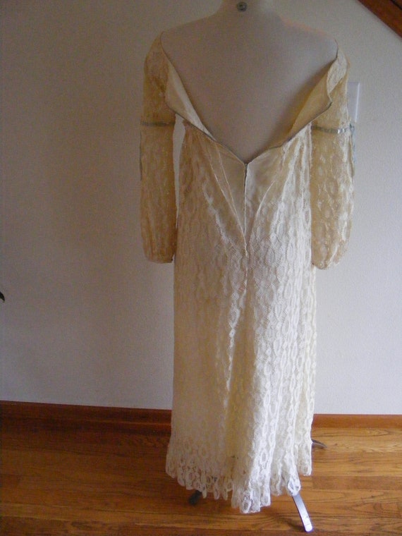 Vintage 1960's Lace Maxi Dress / 60s Mod Dress / … - image 9