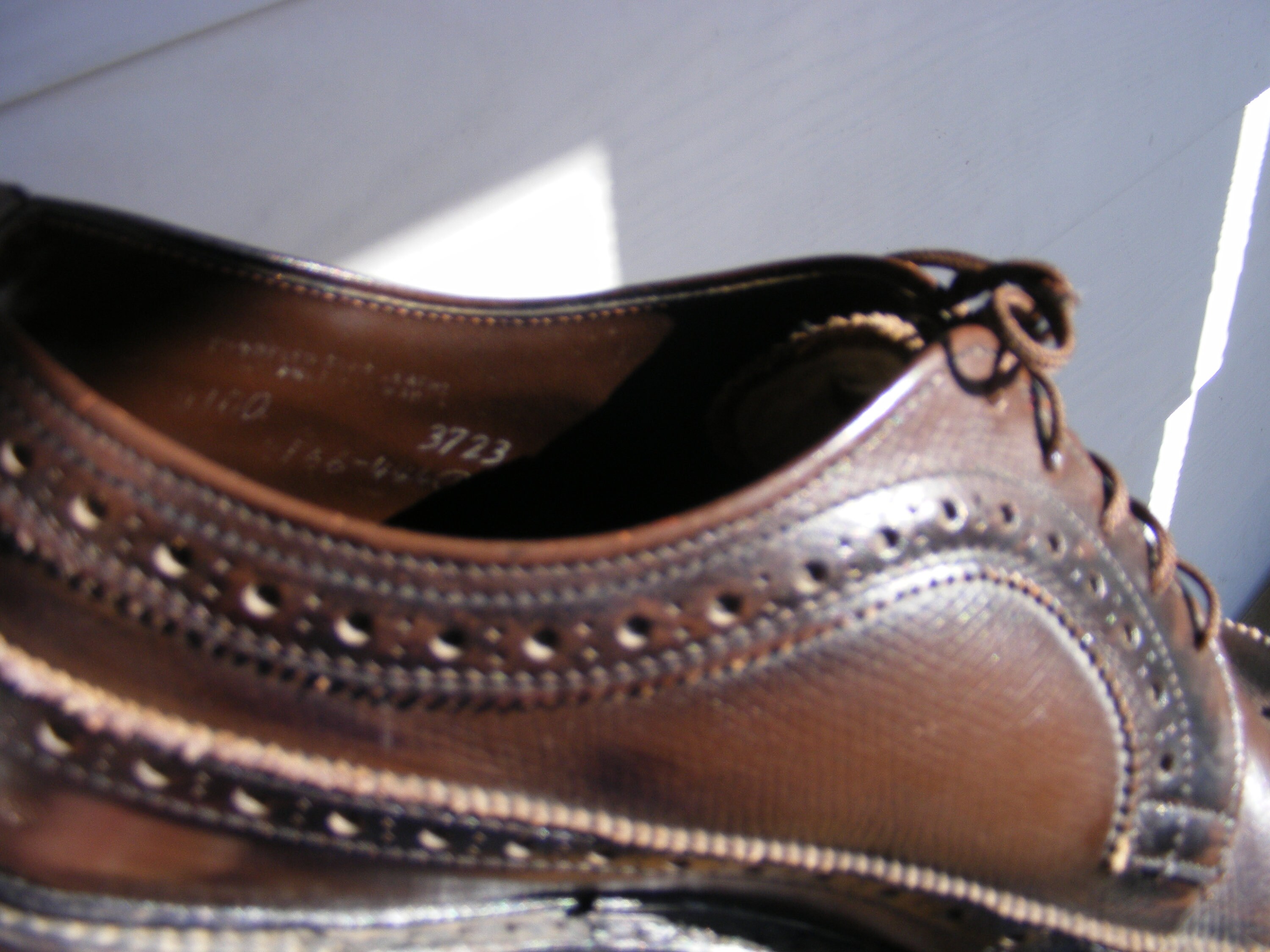 Vintage Men\'s Brown Leather Wing Tip Shoes Made In USA Circa 1970s Size 11 Amazing Vintage 70s platform shoes in fantastic condition by  main image 3