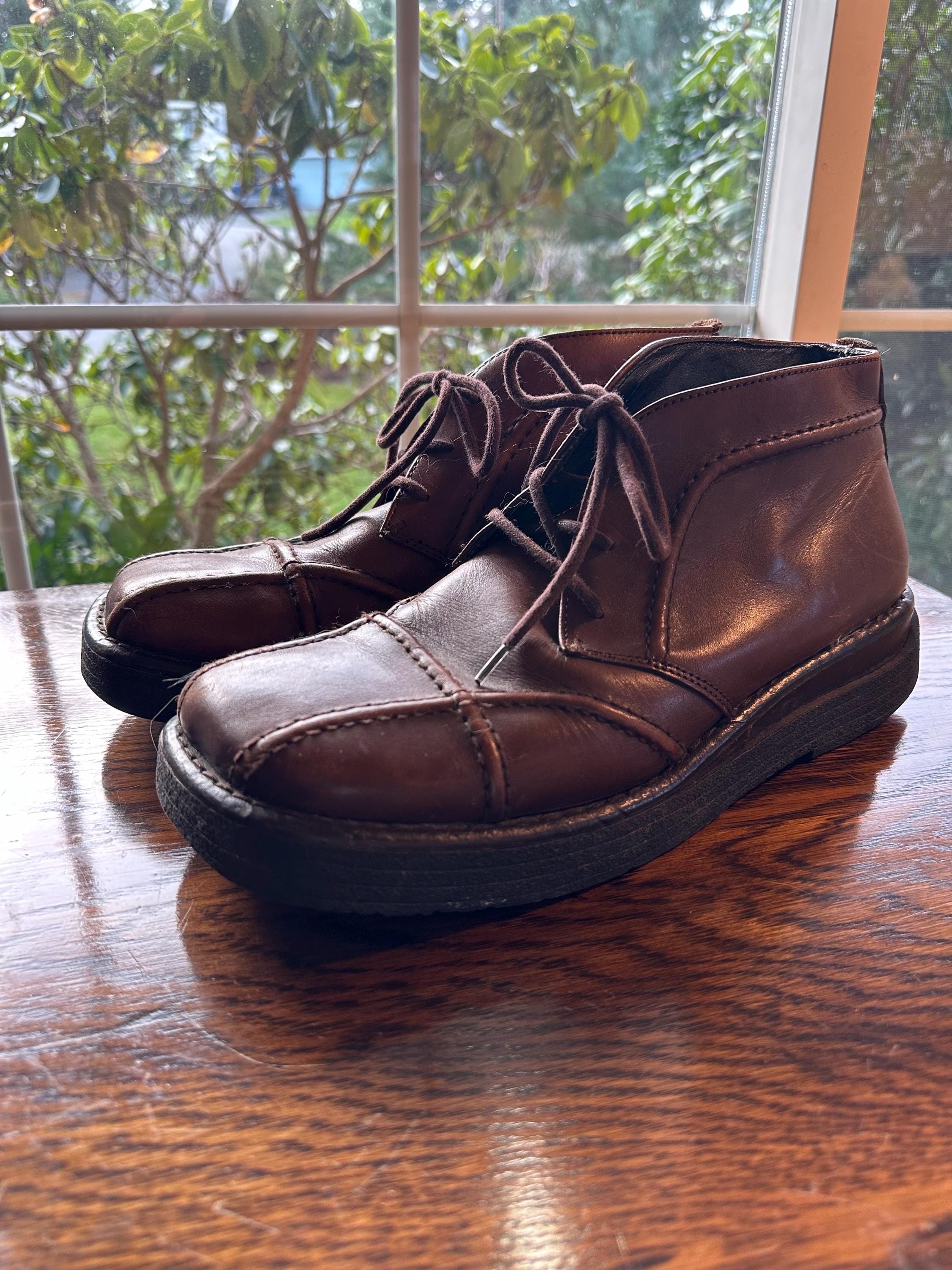 Frye Brown Leather Chukka Boots: Men Frye Leather Chukka Boots Brown Distressed Mens Size 9 main image 0