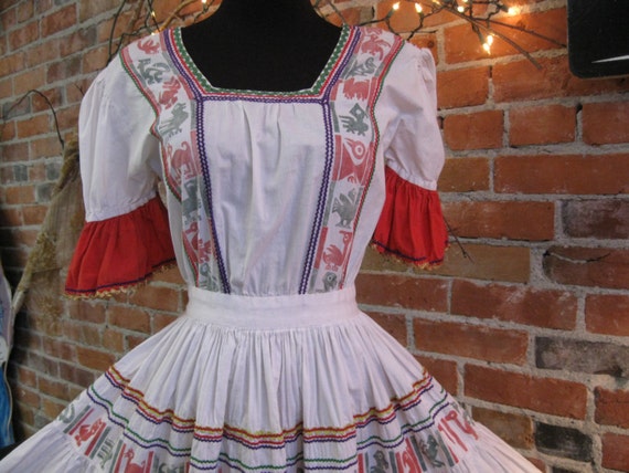 Vintage 1950s White Puff Sleeve Square Dance Dres… - image 4