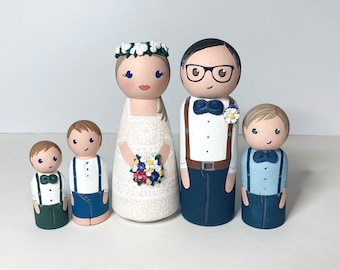 Wedding Cake Topper with Child//Ring Bearer,Flower Girl, Son, Daughter//Personalizd Bride and Groom Peg Doll Family//Custom Gift for Couple