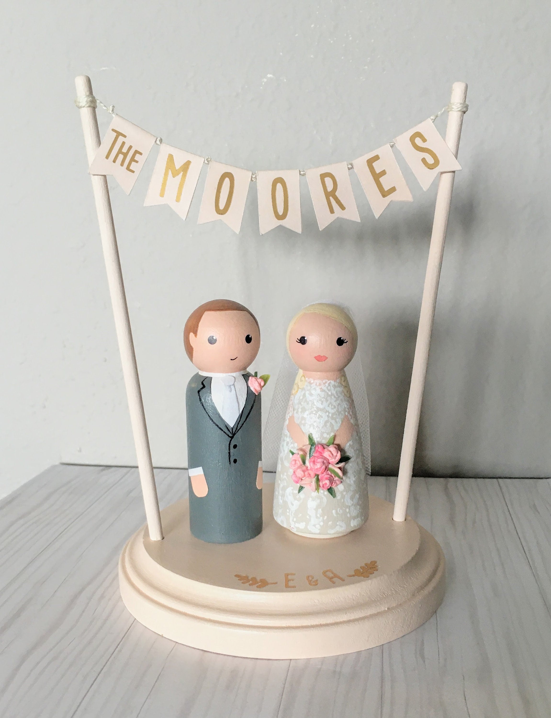 Personalized Wedding Cake Topper Stand With Banner - Etsy