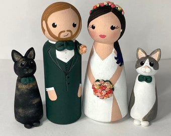 Wedding cake topper with Cat or Dog//Customized Cake Topper//Bride and Groom Peg Doll with Pet//Rustic Wedding//Wedding Gift//Keepsake