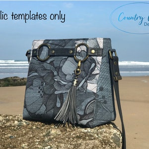 The Momexa bag by Country Cow Designs acrylic templates only