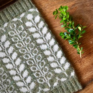 Love Nature Cowl knitting pattern, knit cowl pattern, knit pattern, cowl pattern, colorwork pattern, diy instructions, instant download pdf