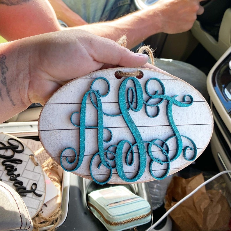 Car Charm - Car Monogram - Rear View Mirror Monogram - " Painted Monogram bild 3