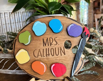 The Teacher Gift, 3D paint pallet cut name sign classroom decor- teacher graduation gift Elementary school- back to school
