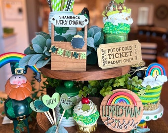 St. Patricks Day Tiered Tray, St. Patricks Day Tier Tray, Tiered Tray Decor, Mini Wood Signs, St. Patricks Day Tiered Tray Decor