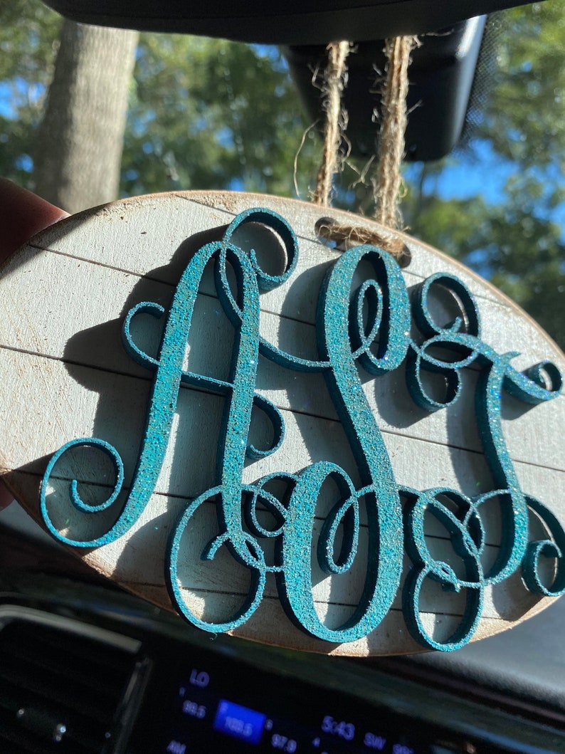 Car Charm - Car Monogram - Rear View Mirror Monogram - " Painted Monogram bild 2