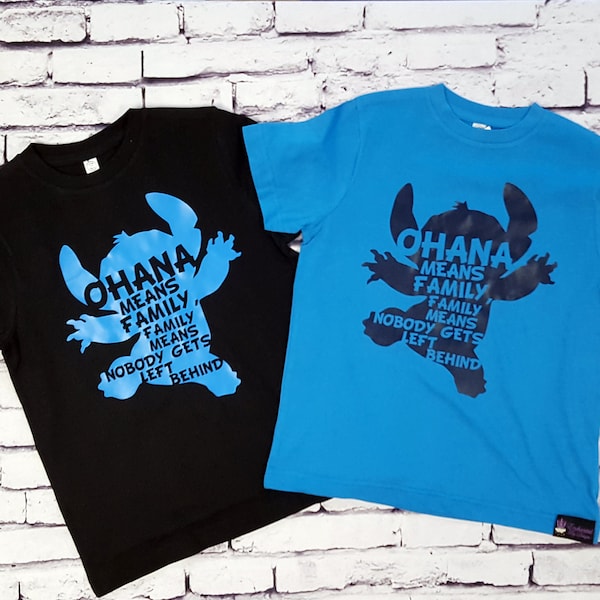 Camiseta personalizada de Lilo y Stitch "Ohana significa familia" para vacaciones familiares de Disney.