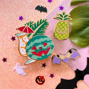 SUMMERWEEN - enamel pin set