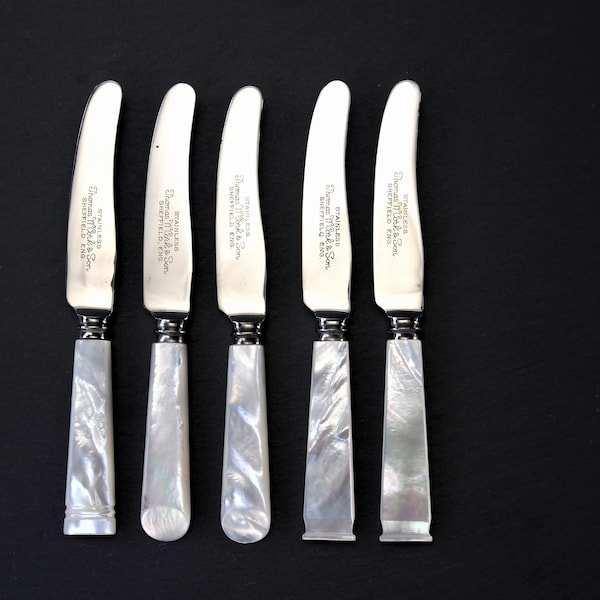 Vintage Mother of Pearl 5 Canape Knives Thomas W Cork & Sons Sheffield Silver Plate