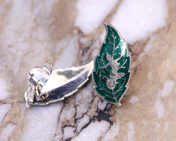 ピンバッジ VINTAGE ENAMELED STERLING SILVER AMERICAN LEGION AUXILIARY PIN W/1920 ピンバッジ VINTAGE ENAMELED STERLING SILVER AMERICAN LEGION