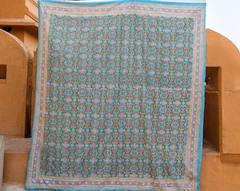 Hand-Printed Cotton Duvet Cover Set: Reversible Floral Boho Bedding