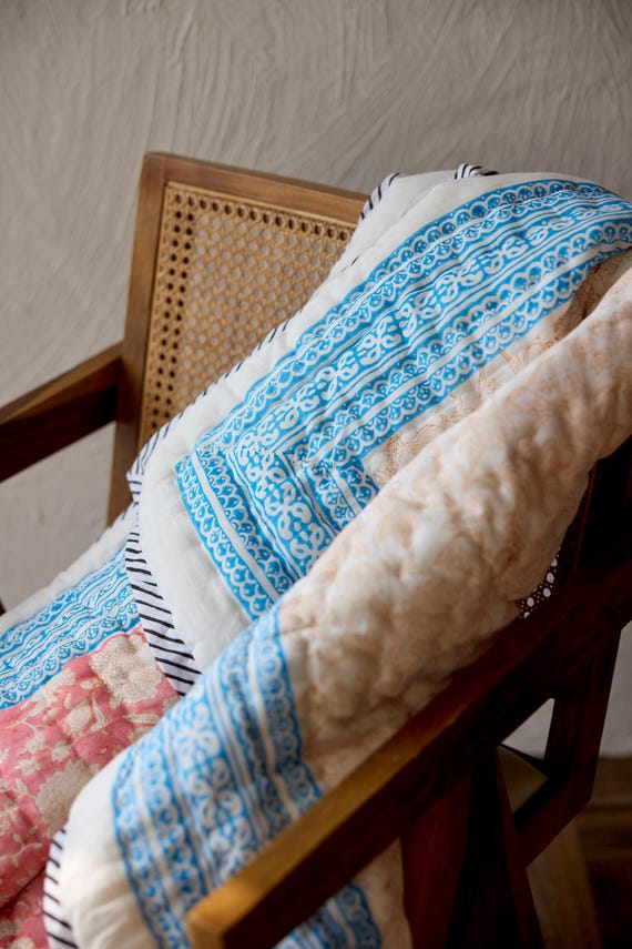 Vintage-Inspired Bed Quilt, Reversible Pink Floral Bed Cover, Indian Kantha Bedspread, Block-Printed Quilt for Sale, 100% Cotton Comforter