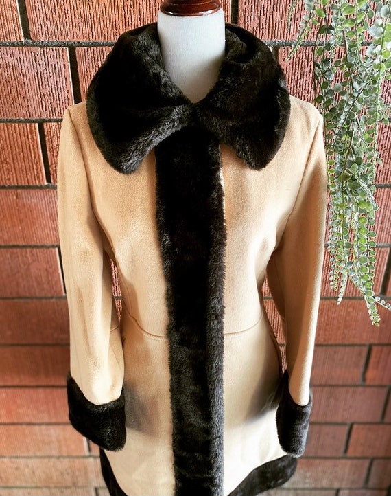 50s Camel and Chocolate Brown Faux Fur Coat Size … - image 3