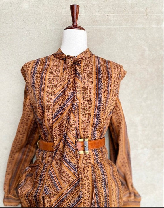 70s Tie Dress