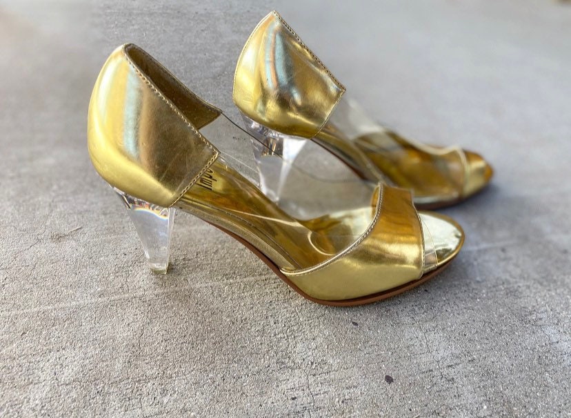 90s Acrylic and Gold Pumps Heels Shoes / Size US W 7.5