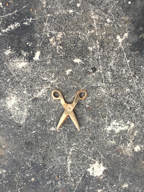 Scissors Charm/Pendant in 14 K gold