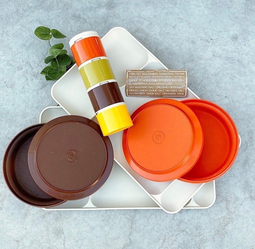 80s Tupperware New Shaker Set With Sticker Labels / 2 Trays and 2 Storage Bowls / 4 Spice