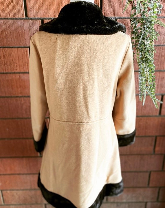 50s Camel and Chocolate Brown Faux Fur Coat Size … - image 5