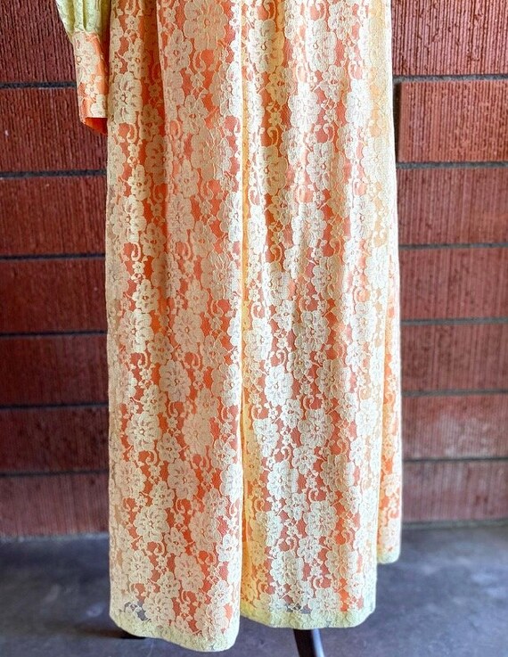 1960s Victorian Style Peach and Mellow Yellow Dre… - image 3