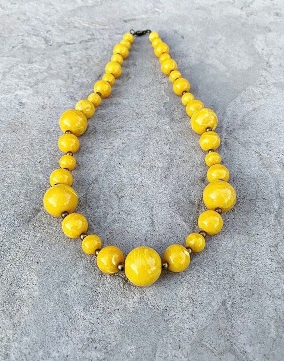 50s Marbled Butterscotch Bakelite Necklace