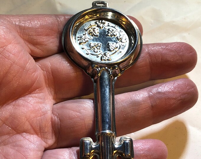 Vintage Silver Reed & Barton Rare Wine Tasters Key Sterling Silver