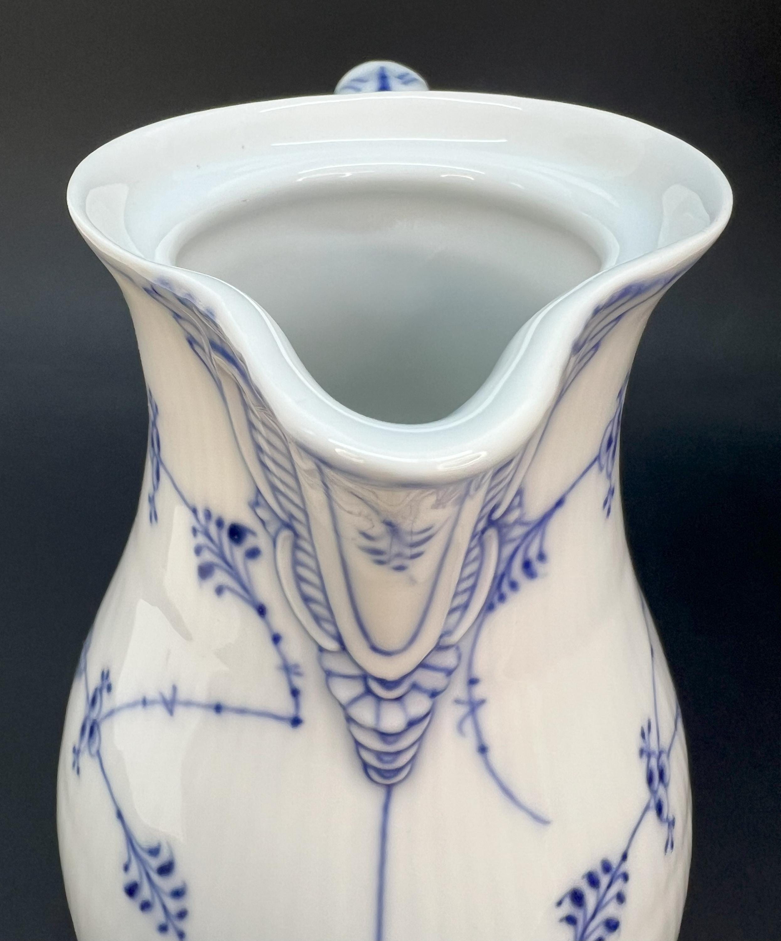 ロイヤル コペンハーゲン ブルー フルーテッド プレーン #31