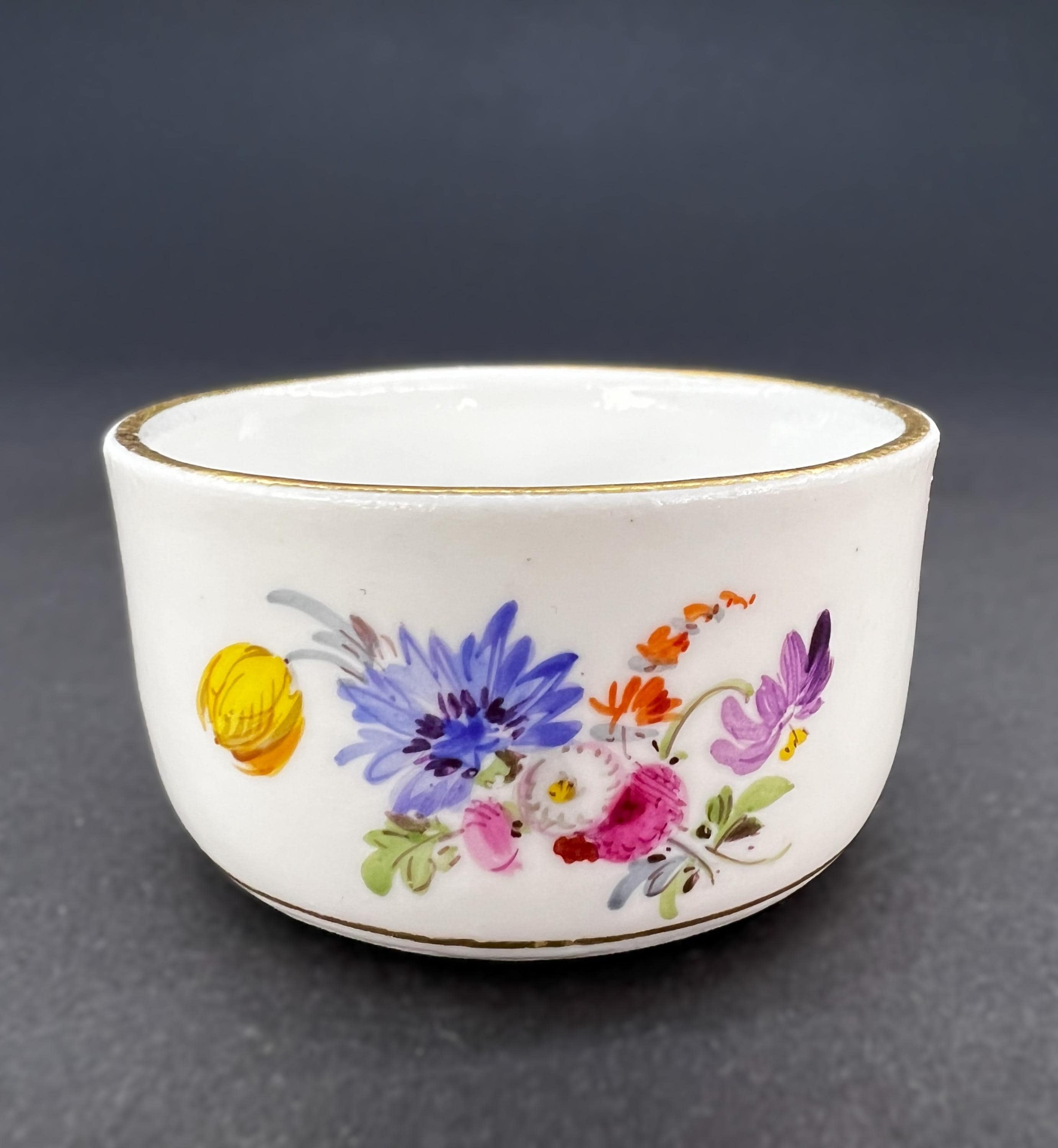 Antique Meissen Porcelain Salt Cellar / Mustard Pot, Hand-painted