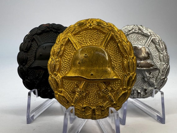 ⊞ドイツ軍の勲章⁄徽章＊拡張型3連略綬（実物） WWⅠドイツ