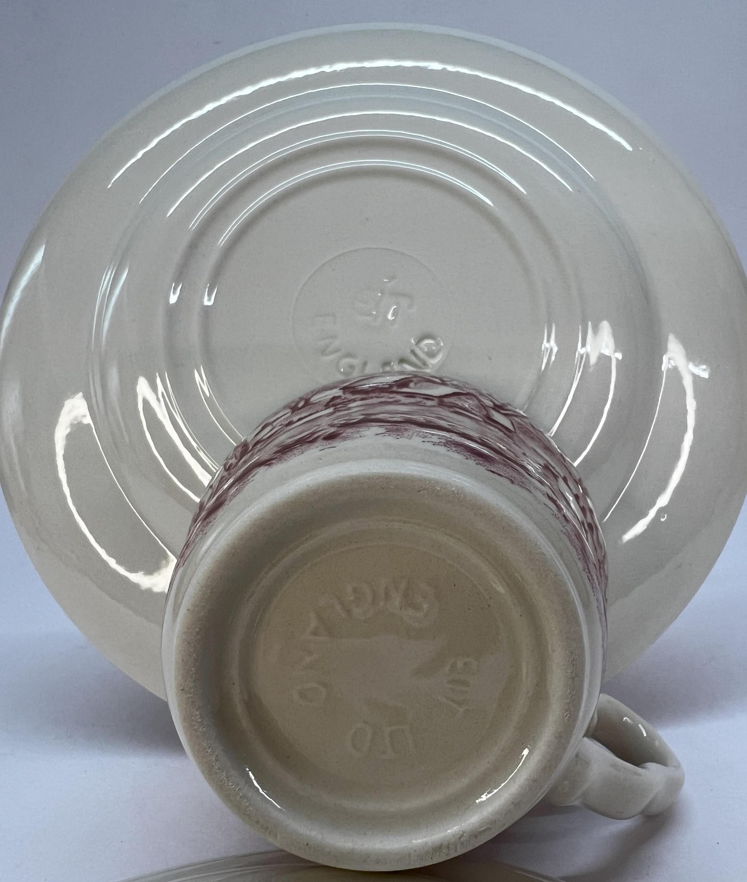 ヴィンテージ食器「English Ironstone Tableware」、イギリス