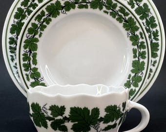 Meissen Green Ivy Tea Trio, 1952 Hand Painted Porcelain, Elegant
