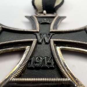 Cruz de Hierro del II Reich, Primera Guerra Mundial (1914-1918), condecoración militar prusiana, fabricante del joyero de la corte Willibald Kluge & Co., Berlín.