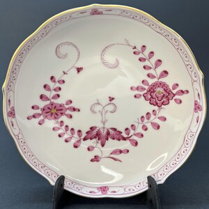 Meissen Porcelain Saucer, Indian Flowers, 5.7