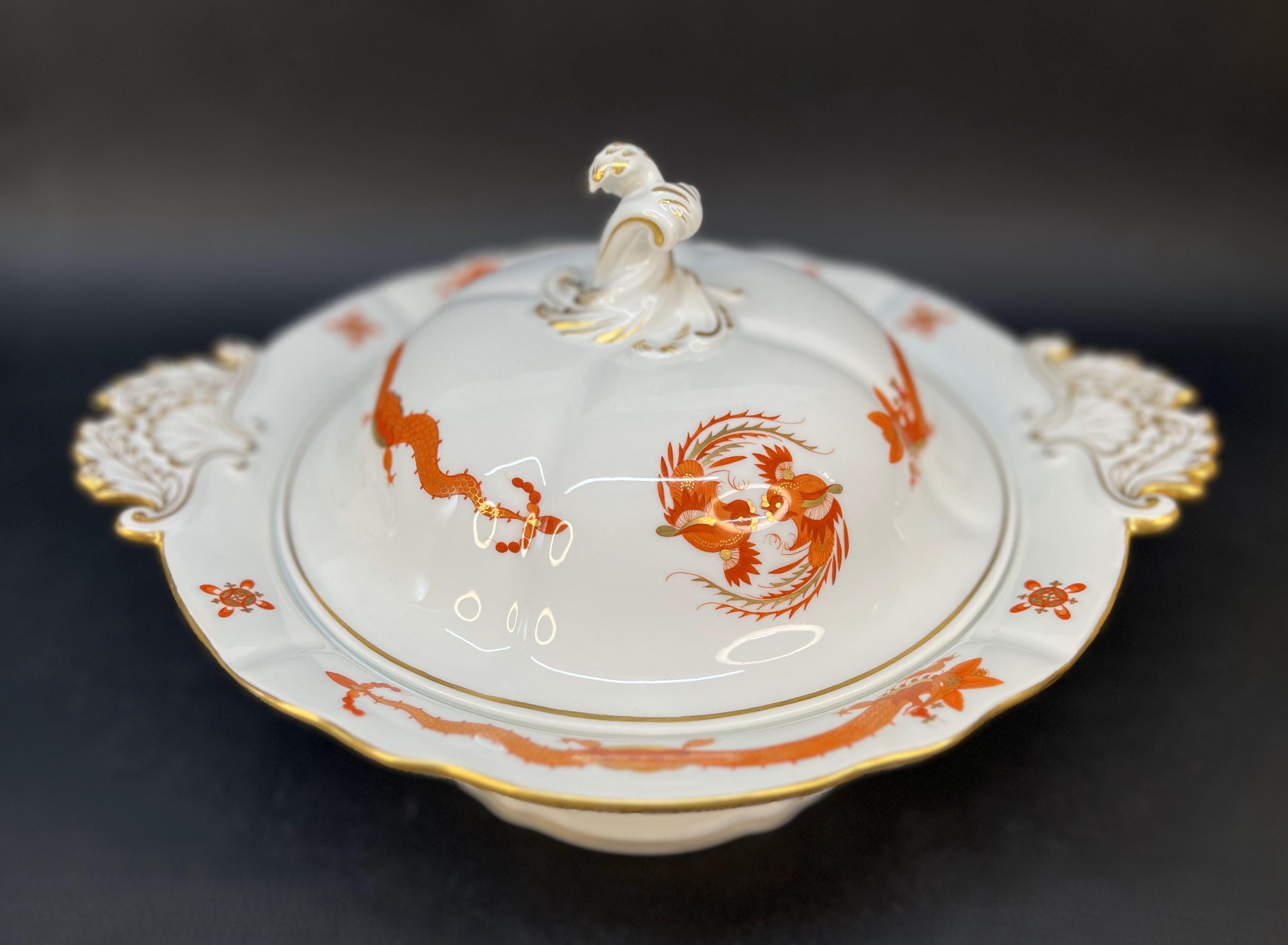 Meissen Covered Bowl in Red Dragon Pattern, Ca. 1924–1933. Hand