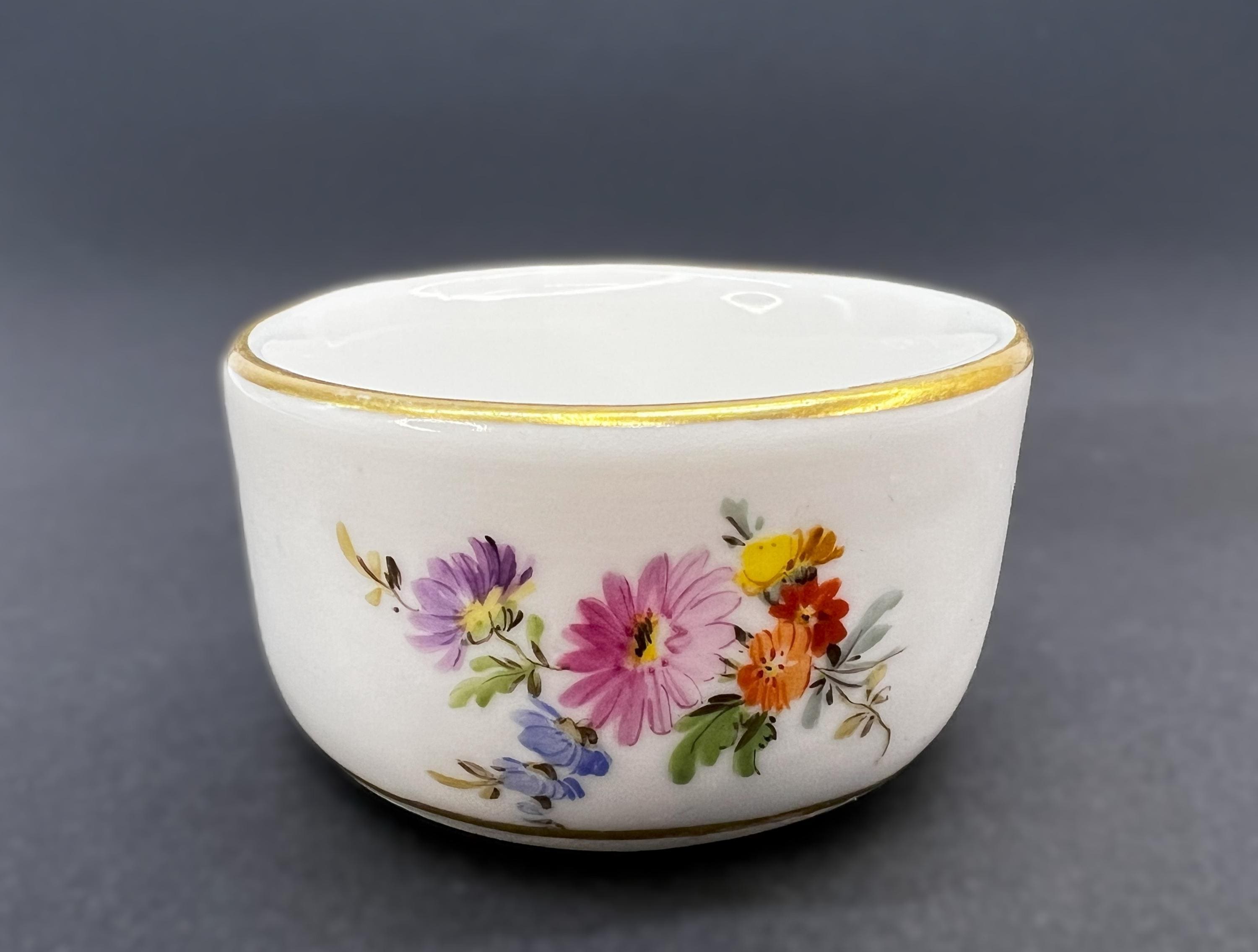 Antique Meissen Porcelain Salt Cellar / Mustard Pot, Hand-painted