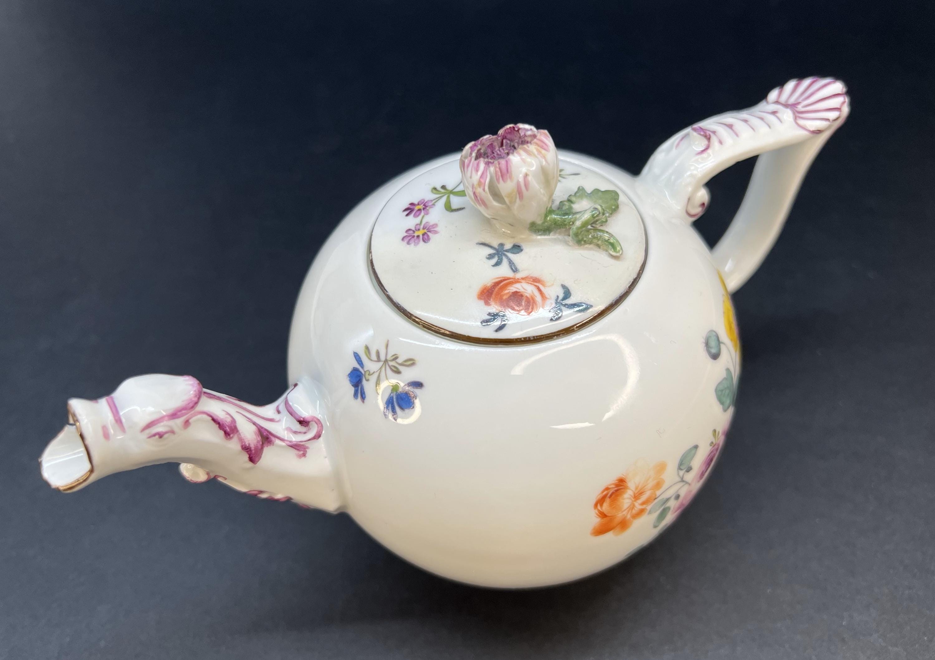 【新品】マイセンティーポット Kyoto ヴィクトリアアルバート美術館3つセット マイセンティーポット Kyoto ヴィクトリアアルバート美術館3つセット