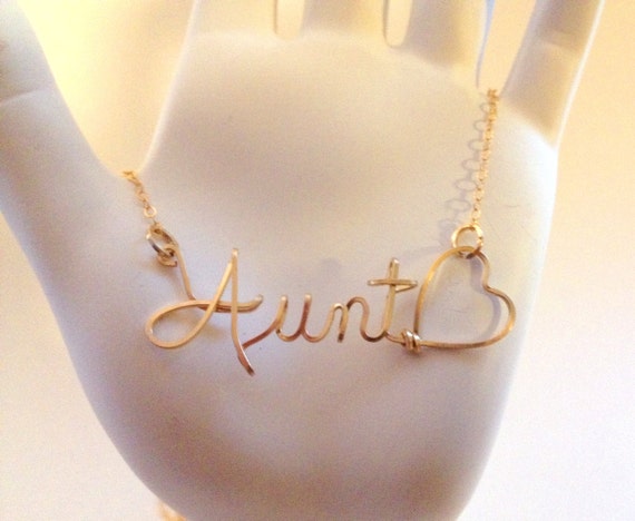 Aunt Name Necklace • Personalized Name Jewelry • Mom Name Necklace