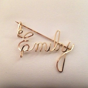 Wire Name Pin • Personalized Name Jewelry • Personalized Name Pin • Gold Name Broach • Custom Wire Name • Bridesmaid Name Jewelry