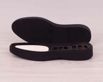 Selección de suelas para zapatos. Suelas de mujer para zapatos de cuero y fieltro.