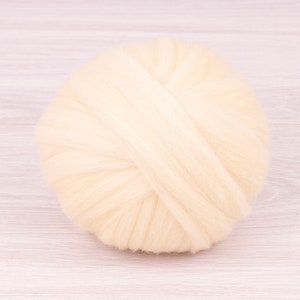 Natural ivory color 24mic Merino Wool Tops 50gr (1.76oz) For needle felting, wet felting, spinning, roving for felting.