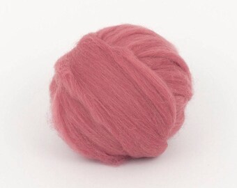 IndianRed B215, 24mic merino wool, 1.78oz (50gr) for needle felting, wet felting, spinning. 100% wool.