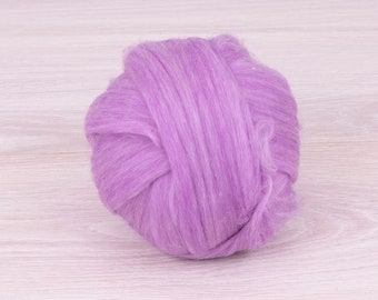 VioletMelange B207 50 g, 19 micron extra fijne merinowol viltwol, voor spinnen en naaldvilten. 100% wol.